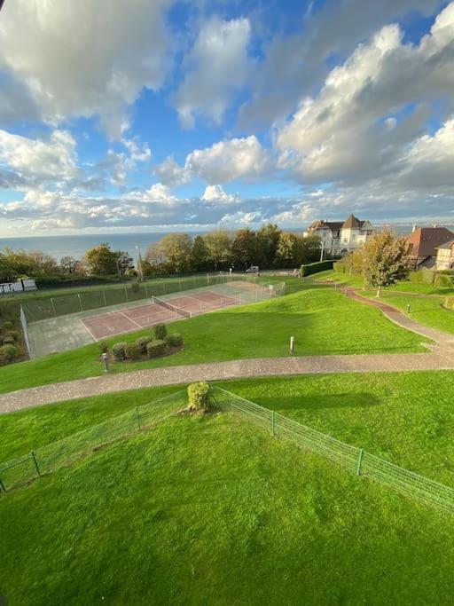 Appart Lumineux Avec Vue Sur Mer A 180 Degres Apartamento Trouville-sur-Mer Exterior foto