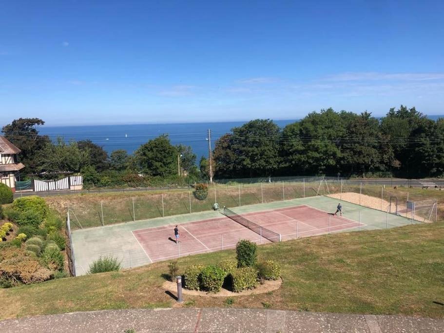 Appart Lumineux Avec Vue Sur Mer A 180 Degres Apartamento Trouville-sur-Mer Exterior foto